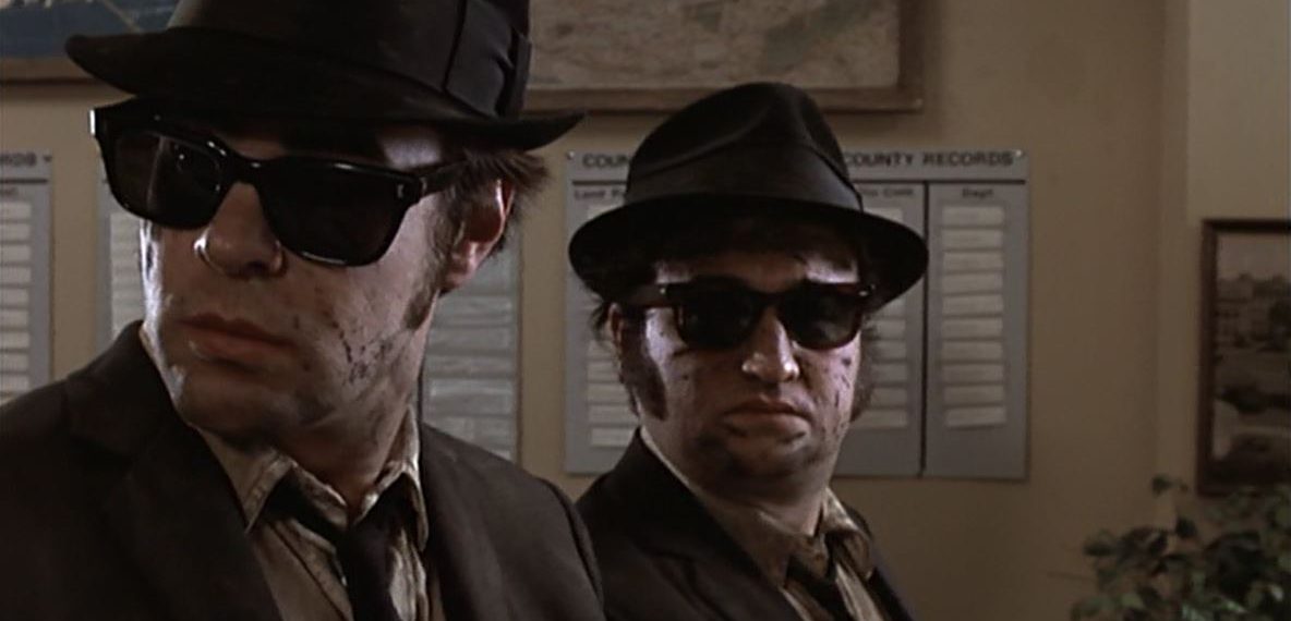 Die Blues Brothers Elwood (Dan Aykroyd) und Jake (John Belushi)