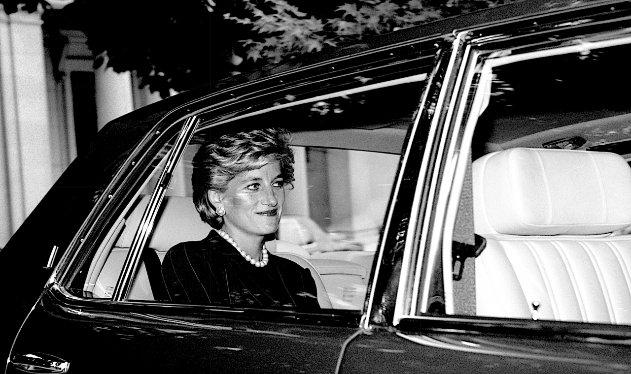 Princess Diana im Auto